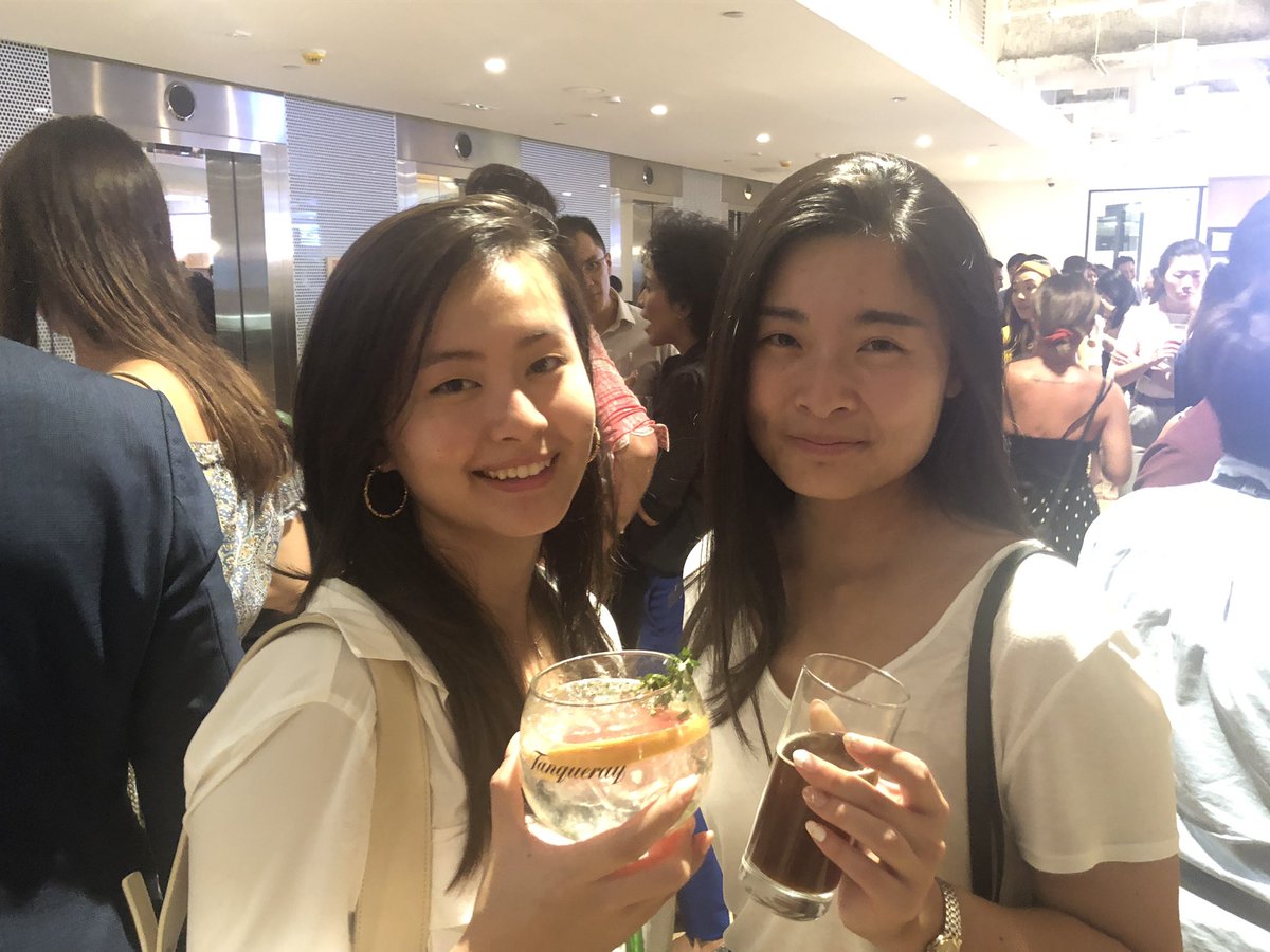 chingeliz's tweet photo. Congrats @WeWork on your new Lee Gardens One location! 🤩✨ #WeWorkLG1 https://t.co/A9KNkbuYEh