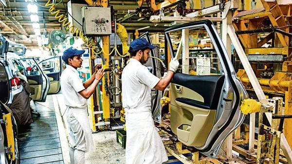 OfficialSCCI's tweet photo. Slowdown in auto sales: 10-15% people lost jobs in auto component industry
https://t.co/JvSHfZIGPZ https://t.co/4tEV2fg5UH