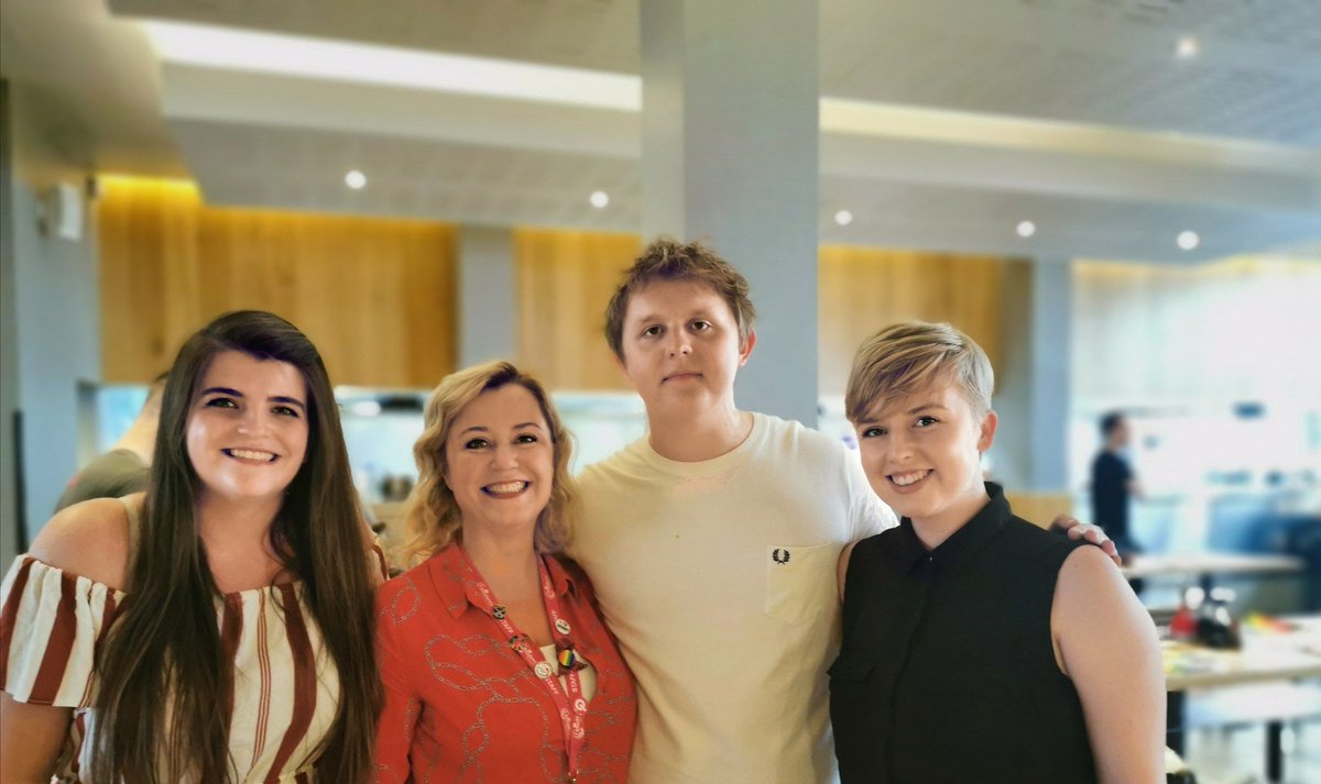 GCU_StudentLife's tweet photo. Not jealous at all of our @GCUstudents Student President @GCUStudents_SP @VP_SCEBE bumping into @LewisCapaldi in @wagamama_uk 🍜 😱

What a team! Don't Get Me Wrong - wish we were there! Maybe - he's got a message for our #GCUFreshers we'll be sharing soon 😉 

#CaleyCapaldi https://t.co/yw6xoCB4MF