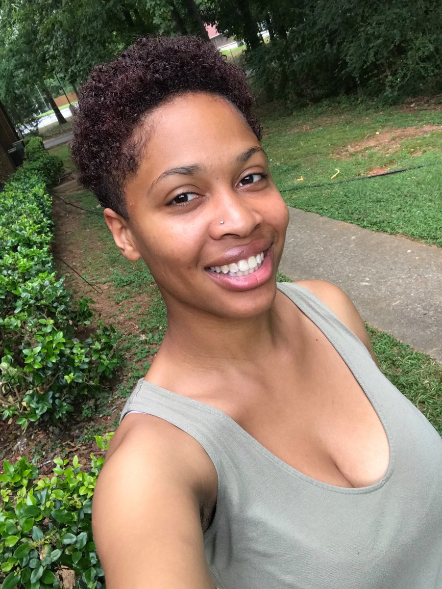 Thea Mitchell tweet media