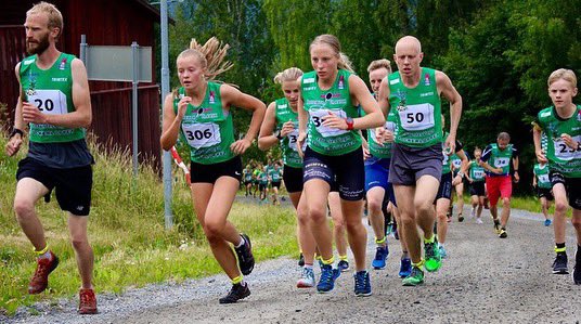 RobinBryntesson's tweet photo. TACK till alla underbara deltagare, sponsorer och volontärer som gjorde att Från botten till Sockertoppen gick av stapeln även 2019. 🙏🤩 För fler bilder, reportage och resultatlistor, besök Sockertoppen IF på Facebook. 🕺✨ #frånbottentillsockertoppen #aq #textilia #bryntesvagn https://t.co/gUT6roQxeF
