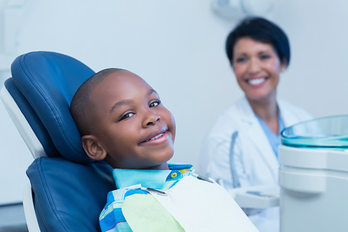 PrinceviewD's tweet image. Are you a new or first-time parent who’s taking your child to their first dentist appointment? Follow these helpful tips to help make the transition easier on your child and calm their nerves: bit.ly/2XC5RNX #children #dentist #firstappointment
