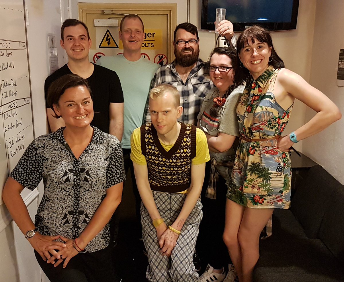 We just love it when the whole bill turns up before the show. Time for a team photo #TheBestInStandUp