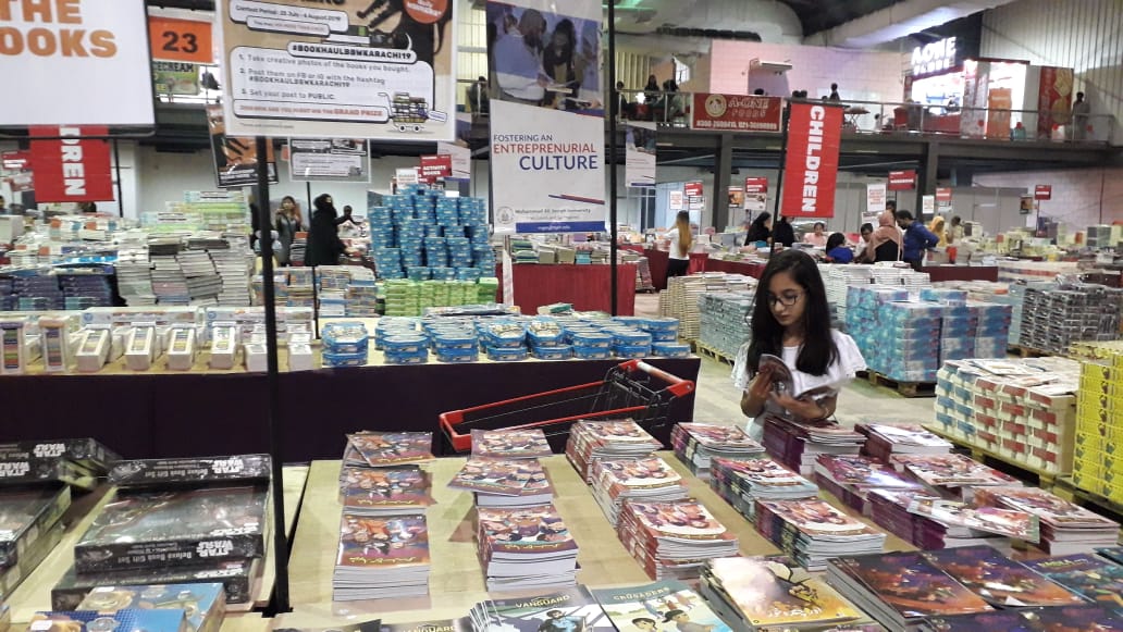 AzCorpComics's tweet photo. Day 1 at @bbwbooks_pk at expo center Karachi. Kids were excited to grab their favorite copies of our latest launched issues.
#BigBadWolfBooksPK #BigBadWolfBooksKarachi #comicbooks #AzCorpEntertainment https://t.co/I5ivuJJoY8