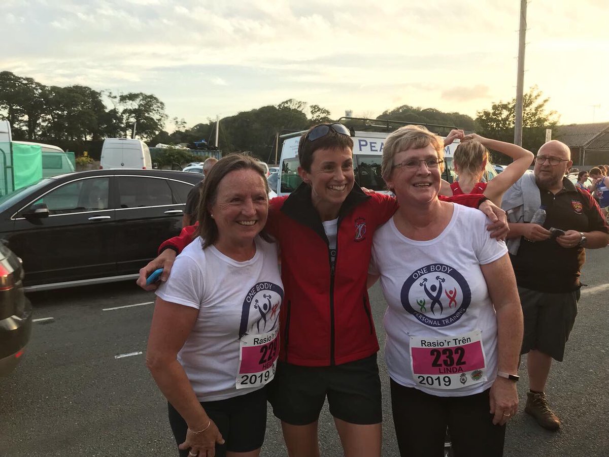 Pt1Body's tweet photo. What an amazing night last night, supporting my One Body Running School runners Linda and Helen as they raced the Welsh Highland Train from Dinas to Caernarfon.  #super #proud #personaltrainer #personaltraining #runningcoach #running #5km #5kmrun #goals #achieve #northwales https://t.co/2WvHQgHiy0