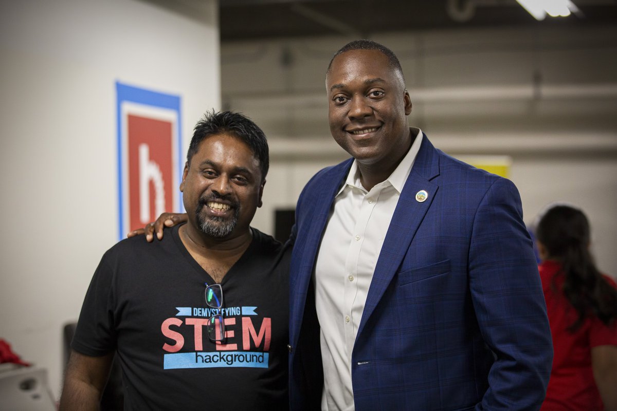 HoCoGovExec's tweet photo. After my first annual STEM Awards in May, I committed to visit our fierce community competitors. On my visit to @_hackground_ Youth Summer camp in Maple Lawn, these bright students showed off their coding space, model rockets, robots, drones, and more! https://t.co/BZ1y3z6xZI