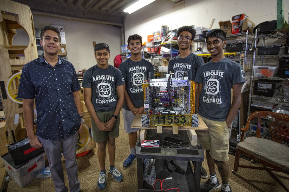 HoCoGovExec's tweet photo. After my first annual STEM Awards in May, I committed to visit our fierce community competitors. On my visit to @_hackground_ Youth Summer camp in Maple Lawn, these bright students showed off their coding space, model rockets, robots, drones, and more! https://t.co/BZ1y3z6xZI