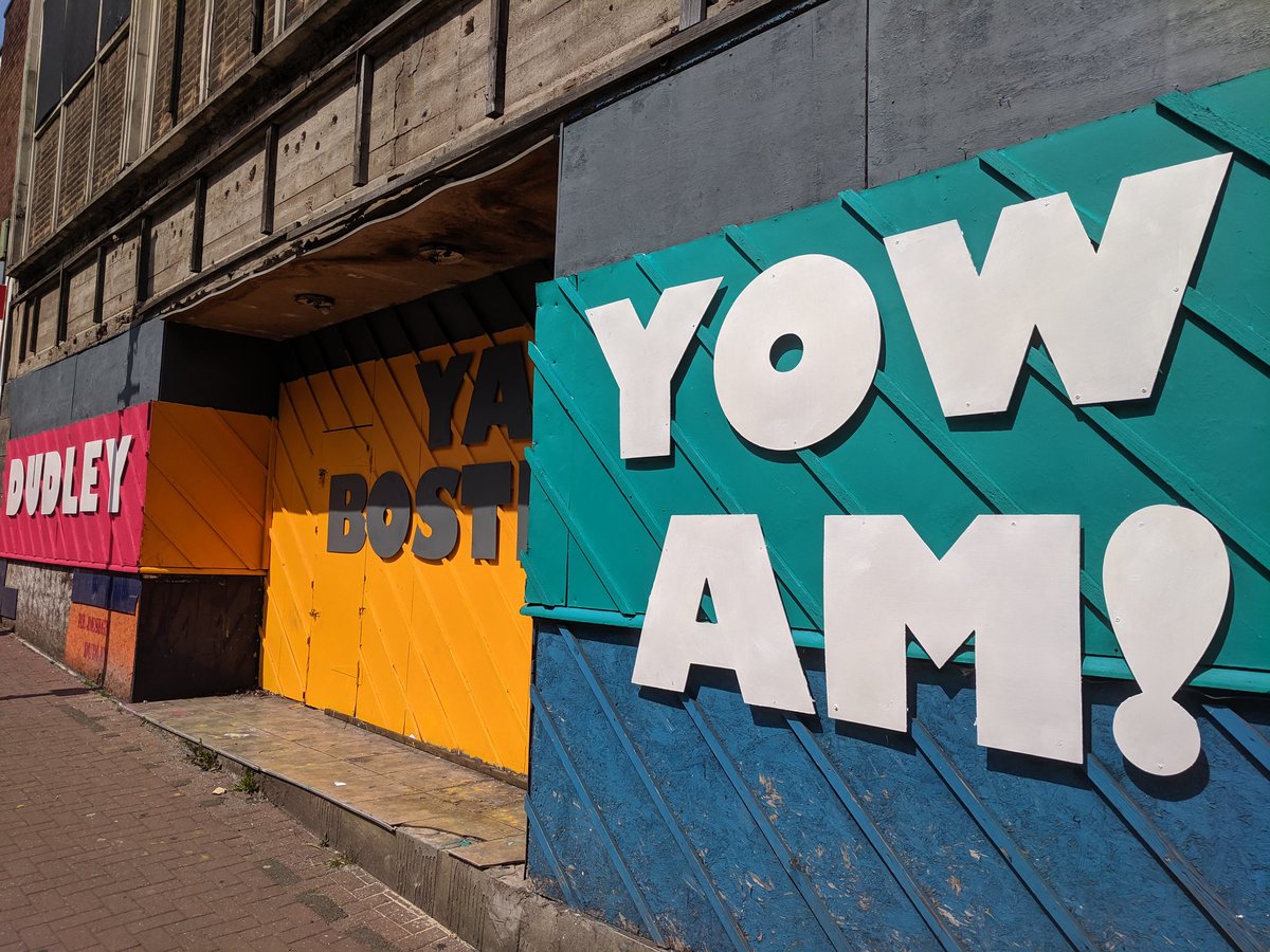 DanGriffinHayes's tweet photo. Great fun today installing this part of @dofestdudley and @EyeCandyFest.
There are some great things popping up around the town with @Seven9Signs painting walls too.
#dudley #eyecandyfestival https://t.co/ds2uEcKCkA