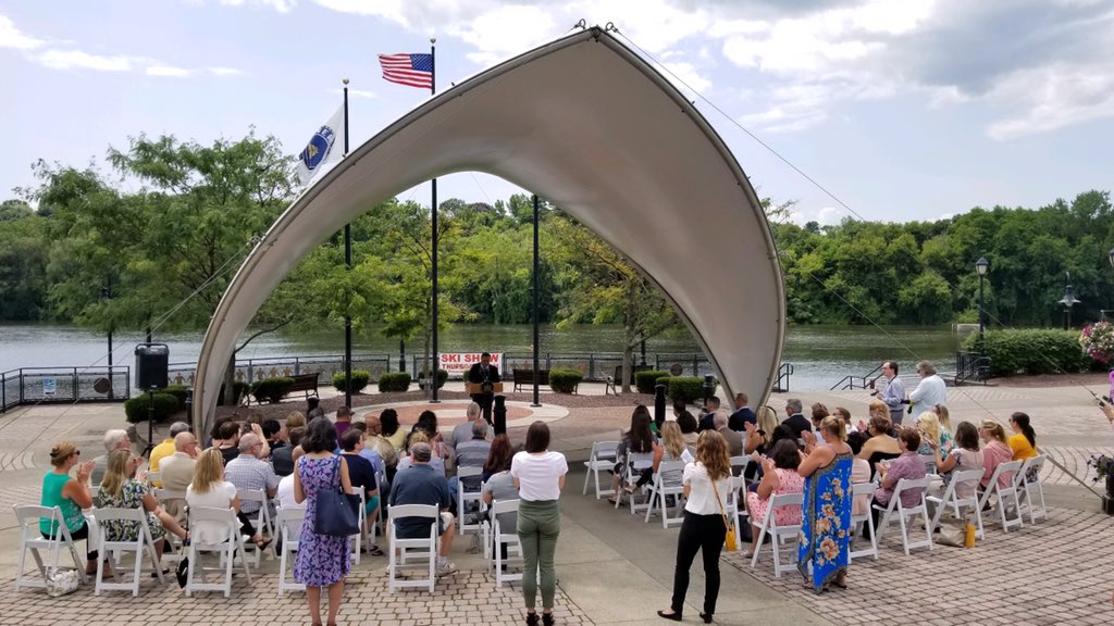 MCBDCworks's tweet photo. .@LtGovHochulNY was at Riverlink Park in Amsterdam on Thursday to announce the projects being funded in the city by the $10 million Downtown Revitalization Initiative #DevelopingStronger https://t.co/U60j5Vx73a