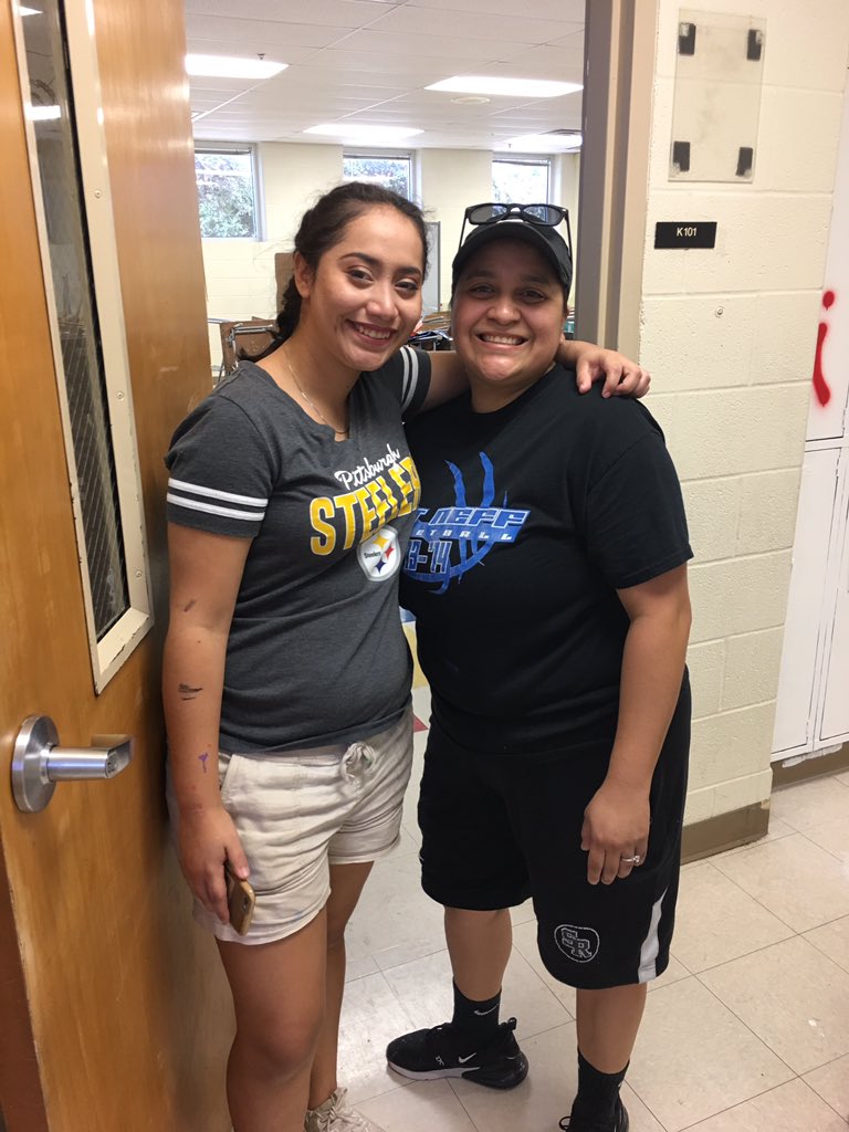 celenamaldonado's tweet image. Spending her 16th birthday doing community hours. Lol she had so much fun with friends and former teachers❤️🎂 #ThisIsNeff  #OnceaTexanAlwaysaTexan #rootedneff #happybirthday