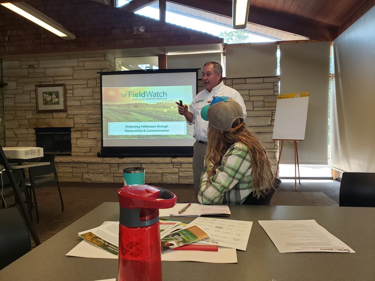 DrAshleyStClair's tweet photo. Thank you Bob Walters for the great talk discussing the @FieldWatchInc platform for beekeepers, growers, and applicators. #IPM4Bees https://t.co/NpvXwpSCaB
