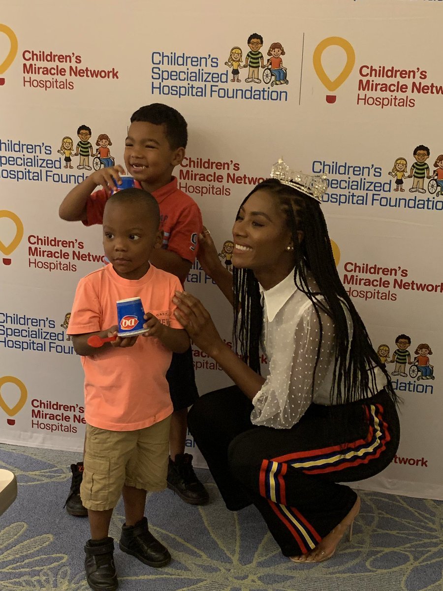 cmnnj's tweet photo. Thank you @MissAmericaOrg for delivering @DairyQueen #blizzards on #MiracleTreatDay to the kids at @ChildrensSpecNJ ! https://t.co/kbsrM6Qeky