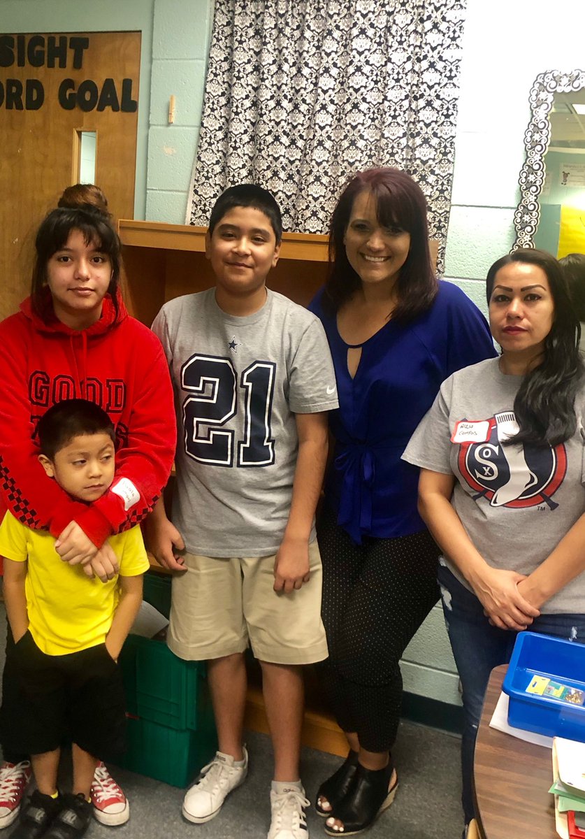 Team work makes the dream work! Last day of summer school <a href="/PES/">pes</a>.   Thanks  to our migrant teachers.  Thanks for making a difference in the lives of our migrant students.  #❤️our migrantstudents