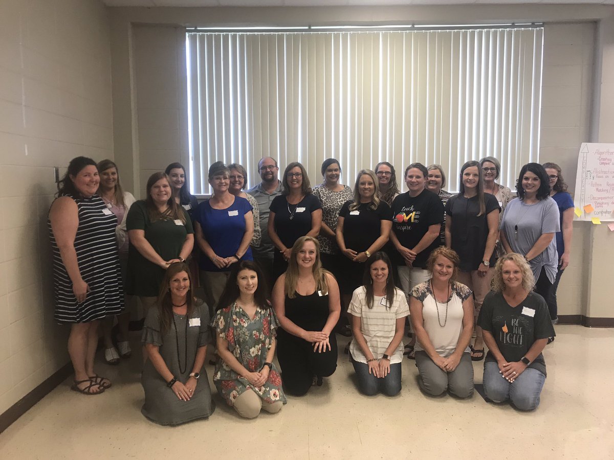 CCSTeachingand1's tweet photo. Computer Science Fundamentals Training! @WaringWhizKid @AplusCR @TeachCode @suptgriffin https://t.co/eZXu505100