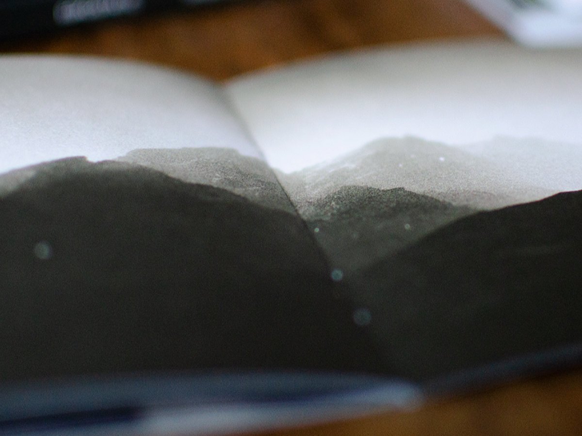 We're delighted to announce the release of ESKOSTATIC's first album "Serpentines and Valleys". 
A magnificent ambient downtempo road-trip illustrated by Indian photographer Jayanta Roy
Now Available on CD and digitally, the Double LP version is announced for September.