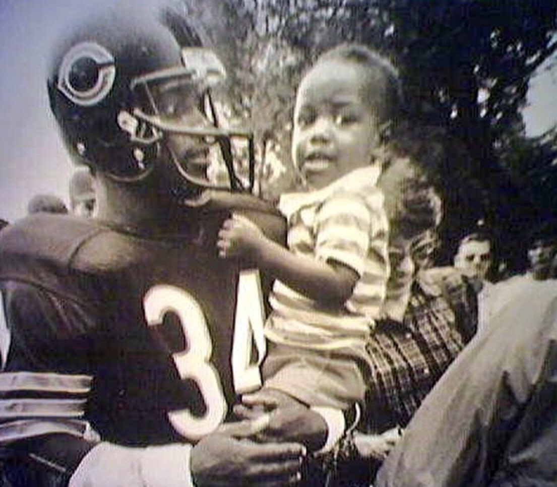 paytonsun's tweet photo. It’s only right the #Bears start camp on your birthday @walterpayton. Dad, you’re my hero and my inspiration. I miss you like crazy. Today, we celebrate your amazing life. #HBDSweetness 🐐 https://t.co/J0fz4vlKDM