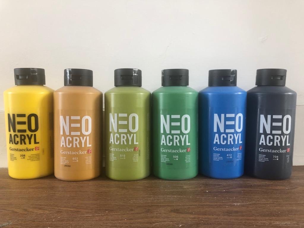COMMUNEfestival's tweet photo. Huge shoutout and thanks to @GreatArt_UK for being a sponsor &amp; donating paint &amp; materials for Commune tomorrow! 🎨🌈🌱 https://t.co/VXxEhypprR