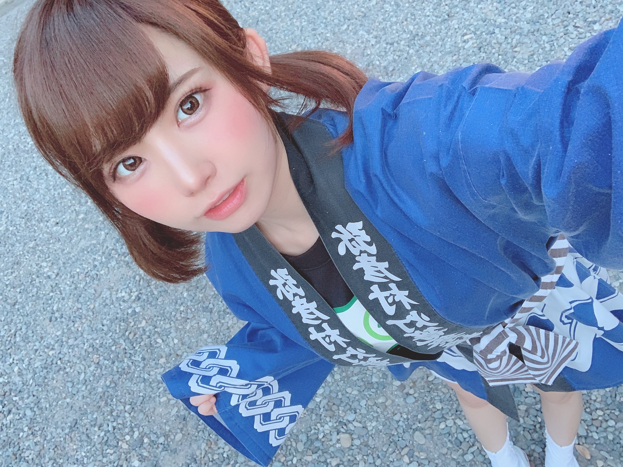 えなこ お祭りでは法被を着させていただきました ﾉ 今まで田村ゆかりさんの王国法被しか着たことなかったから新鮮 笑 T Co Mamt9fp03a Twitter