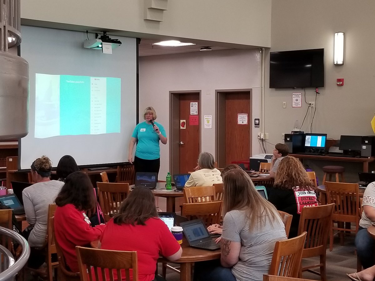 HCSTabb's tweet photo. Lots of folks checking out @jhgerman session on using tech to stay safe #HCSStrongerTogether https://t.co/ZVBW9Blc9y