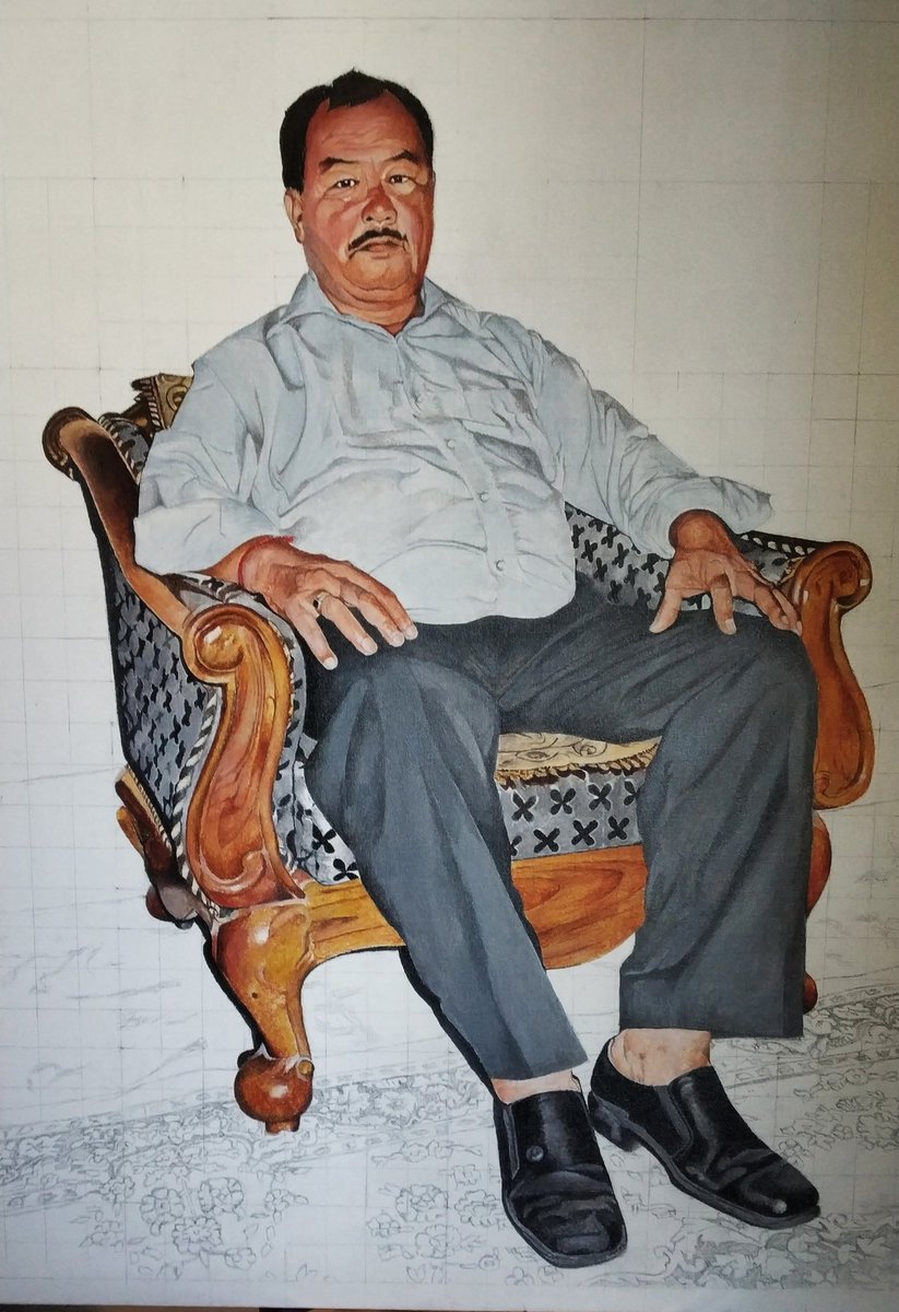 Ron5683's tweet photo. A Portrait Painting I did for one of my friend recently. It's a Portrait of his father who recently passed away. The original photo he gave me didn't have lots of details, But I tried my Best to make it as Good as Possible with my brush.
#Art
#Painting
#Drawings
#Peace ✌️ https://t.co/6ynYRMFkLr