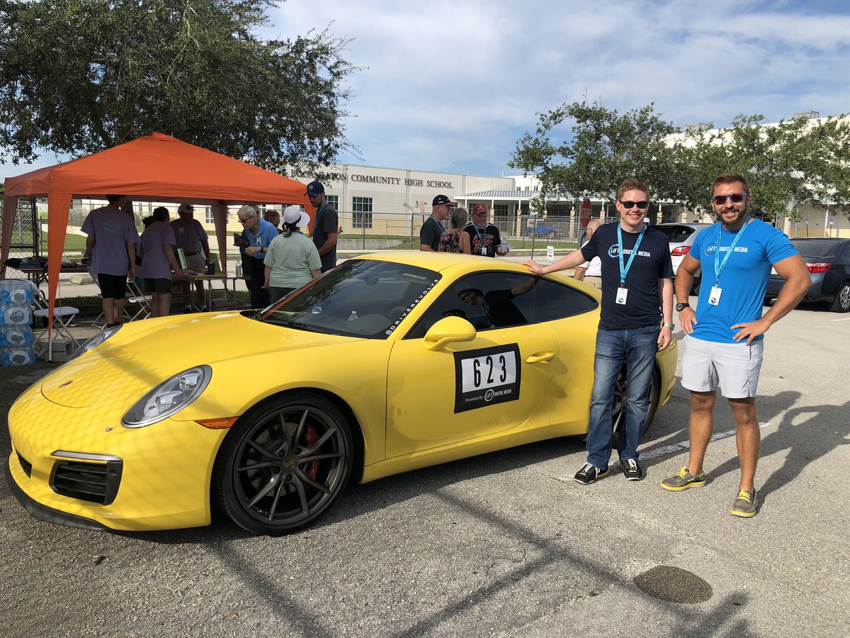 Team Lift Digital Media for the win at the 2019 #PorscheParade Gimmick Rally. <a href="/JonathanReviews/">Jonathan Brownfield 🏎</a> and @GlenBFields are driving the #623 #Porsche 911S today. #PCAParade2019