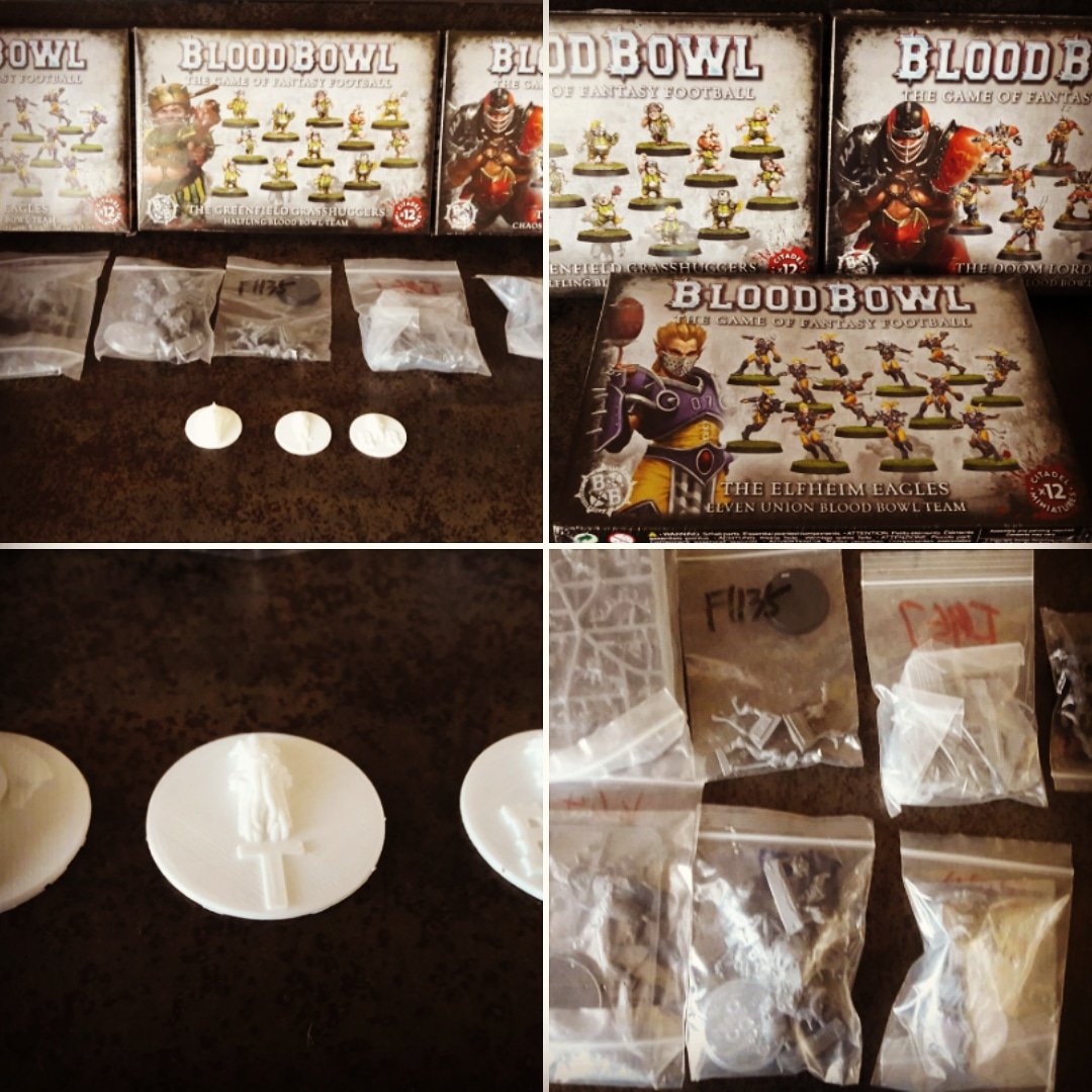 m_hexagonadas's tweet photo. Aquí os dejamos algunos de los premios 🎁 que se llevarán los participantes en nuestro Torneo #ChocoBowl🦑de #BloodBowl 🏈 que celebraremos el próximo 🗓️ 3 de agosto en 📌 @LaRutaCj ¡Todavía puedes apuntarte! ➡️ https://t.co/HkeTrKR0v7
#HuelvaJuega a #minis
#JuegosDeMesa https://t.co/HeiXNKE72Y