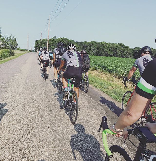 goshenbrewing's tweet photo. Onward to @tinmankokomo this evening and @fieldbrewing tomorrow and Indy Brewfest Saturday! #drinkindiana #servedangerously #gbcoridealong @kcvcycling @winonabikeworks https://t.co/pyXGSL5Vnd