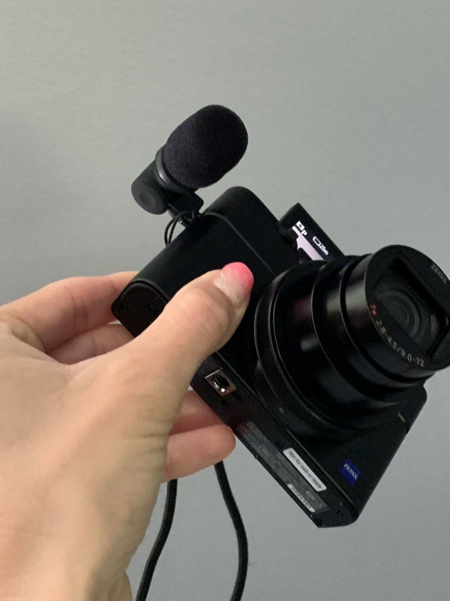 ijustine's tweet image. The new #SonyRX VII is so great and it has a mic jack!!! 🥰😍 Full video on it in the next few days. Can’t wait to show it to you. It’s a dream ☁️ @SonyAlpha