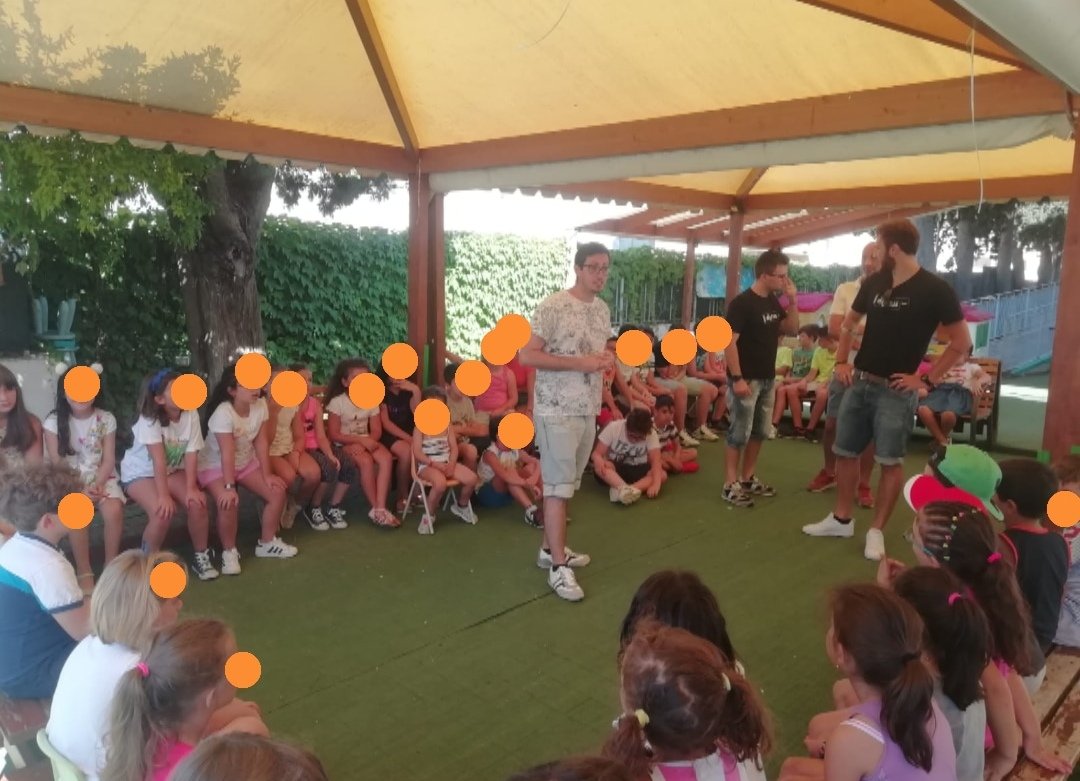 ilpuzzle_matera's tweet photo. Al via il #CodingLabMatera2019 organizzato da @SamsungItalia presso #LalberoAzzurro di Via Cappuccini.Un laboratorio multimediale pensato per trasmettere le nozioni basilari della #programmazioneinformatica sviluppando la capacità di #problemsolving attraverso il #lavorodigruppo https://t.co/BNHpTaPr9a