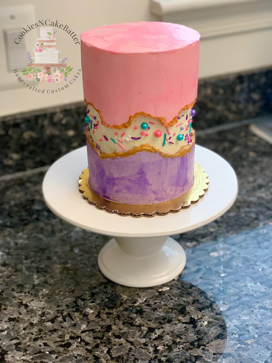 CakeBliss's tweet photo. These are some of my cakes Iโve done. Located in Owings Mills, MD. @SatinIce #cookiesncakebatter #cake #cakedecorating #fondant #buttercream #birthday #faultline #faultlinecakes #desserts #cakes #food #bake #baker #Maryland #foodporn #buttercreamcake #sweets #customcake https://t.co/0kt5b9ofk2