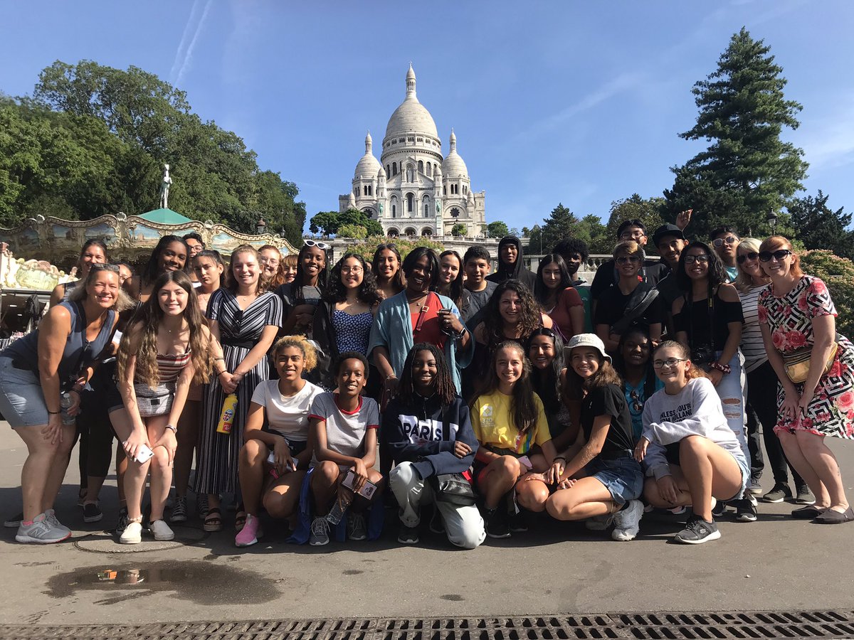 MsGreeneEdu's tweet photo. Traveling with students and parents is such an incredible blessing. In just 10 days these kids have grown so much and it is such an honor to be a part of this experience with them. #eftours #byarsmeetsworld https://t.co/FYs0rAkUbL