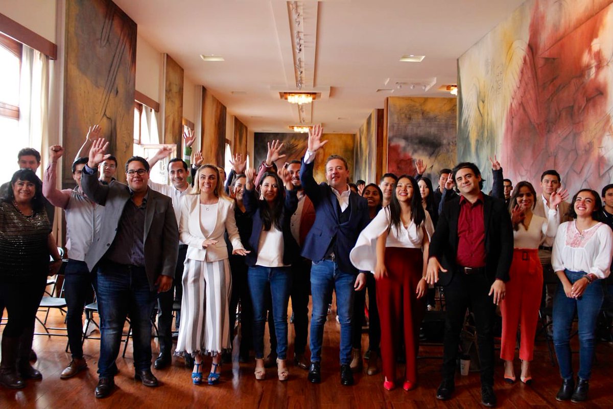 SejuveQro's tweet photo. 🔝La participación de la juventud juega un papel vital en el desarrollo de nuestra sociedad🤘

Vayan y conozcan la convocatoria del @CCiJEQ👉🏻 https://t.co/v4krT2bEnC

👀 https://t.co/nGWKOoQwNR