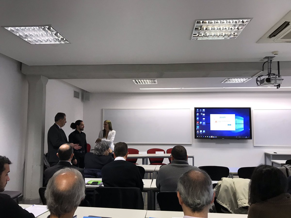 TransporteUca's tweet photo. Jornada academica “Nuevas tecnologías en vehículos y movilidad personal” https://t.co/qwocs8PHzc