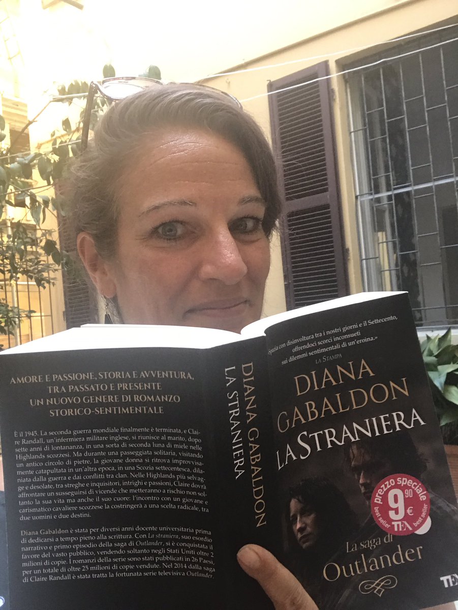 divajax's tweet photo. When you're in Bologna for the summer and you need your Outlander fix! #notonItalianNetflix #starzunavailable @Writer_DG https://t.co/BLONCocarq