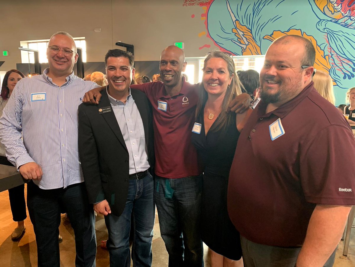 COWINS_union's tweet image. Thanks @Leroy_Garcia for standing with state employees as we fight for the freedom to collectively bargain! #Unionsforall