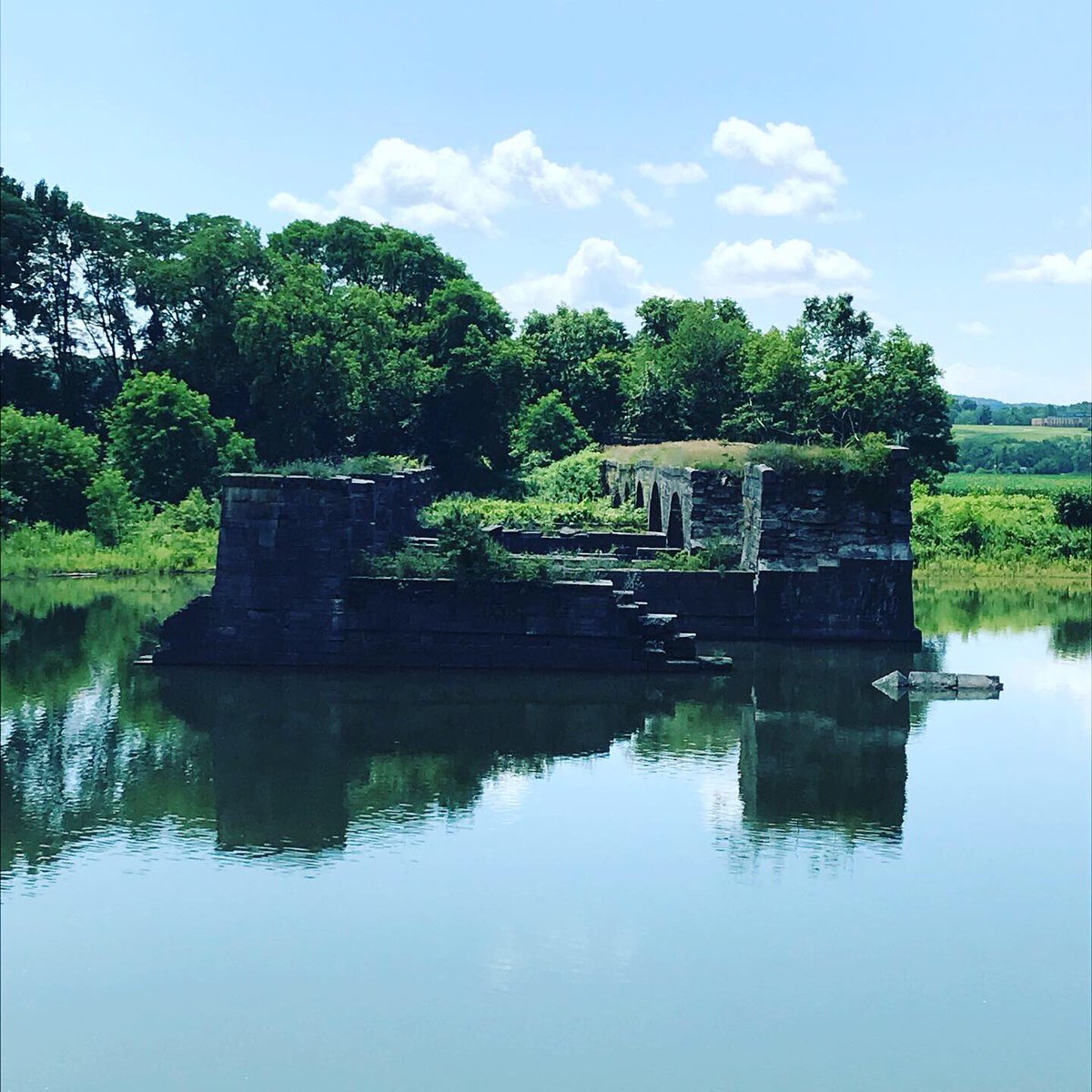 MCBDCworks's tweet photo. Visiting @SXSHS and @FriendsSXSHS to get some updated photos of this National Historic Landmark for grant application to stabilize & preserve this historic treasure #DevelopingStronger #ErieCanal https://t.co/fnp0cV03HT