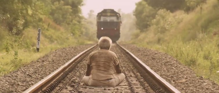 IndifferentChap's tweet photo. Nenu okadiki eduru vellina vadike risku...
Okadu naku eduru ochina vadike risku...
Antu @AmayakuduJay thatha ila railway track medha kurchunadu...
#LeakedPic #DontRT
@GhouseKMD https://t.co/1C1jV62aS3