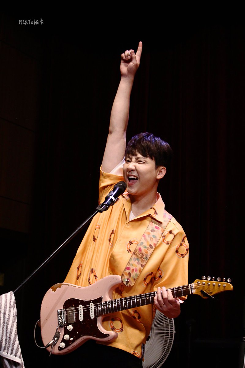 190720 그린플러그드 동해 2019
이야이요☝️😉

#BUZZ #버즈 #손성희