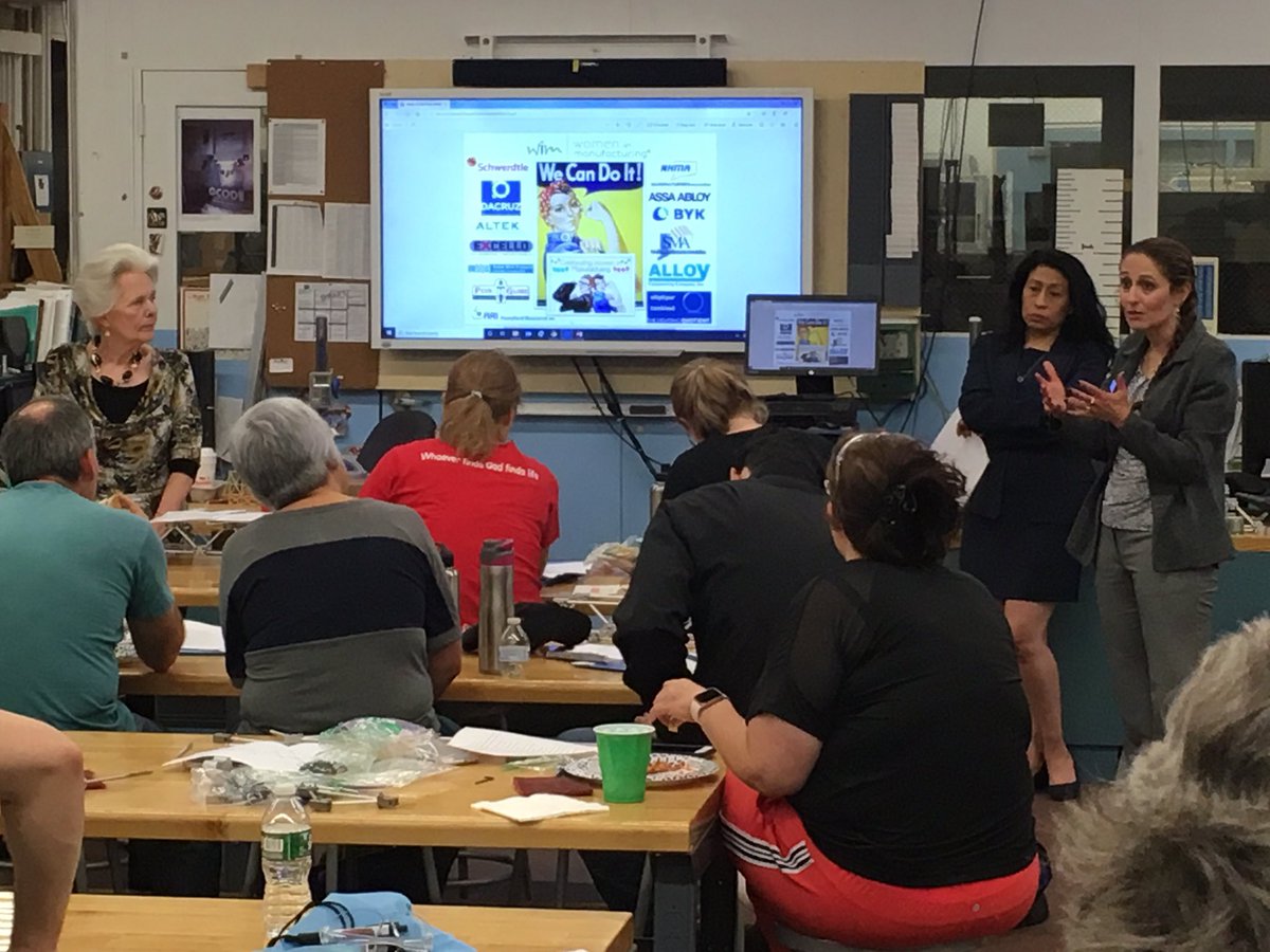PeterMDimoulas's tweet photo. @nhmamfg #alloyengineering Pres Kris Lorch addressing #MMSTI educators regarding #WomenInSTEM #womenintech
#manufacturingworks!
@SCSUSTEMIL @CTTechHS @ccbroadbridge @nerdjenkins @CASherwood and more! https://t.co/BpXxo9lCup