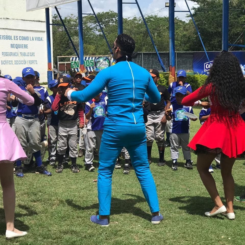 LiceySummerCamp's tweet photo. Gracias @heladosbonrd. @bonchecitos. https://t.co/zhTIjaT7K2