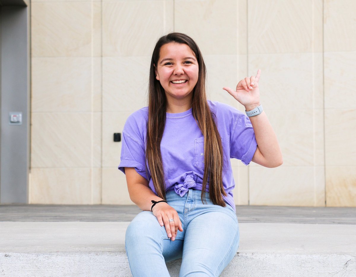 UTA_CKI's tweet photo. Meet the President!

This is Abigail and she’s entering her second year here at UTA! She’s currently majoring in organizational communications

fun facts:
- she loves fitness and works at the MAC
- she’s also appeared in a music video https://t.co/48W40JqDt1
