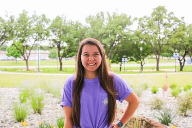 UTA_CKI's tweet photo. Meet the President!

This is Abigail and she’s entering her second year here at UTA! She’s currently majoring in organizational communications

fun facts:
- she loves fitness and works at the MAC
- she’s also appeared in a music video https://t.co/48W40JqDt1