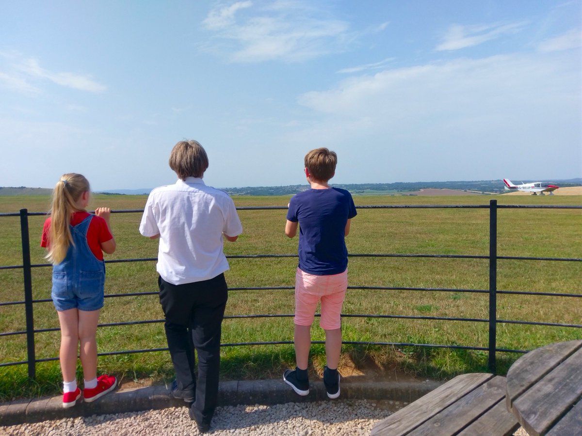 abbasair's tweet photo. Our lovely #instructor Andrew Bissex took 'starting them young' to new levels as he introduced two new recruits to the Piper Warrior #fanclub today!  Here they are post-flight observing Robin G-BEUP on take-off into beautiful blue skies #piperwarrior #RobinDR400 #pilotsintraining https://t.co/9XhCL7OtoZ