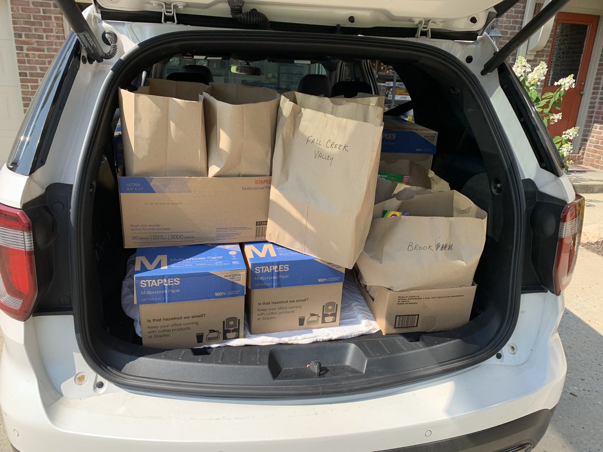 mike_mcquillen's tweet photo. Great visit today @HarrHillSIPA Harrison Hill Elementary to drop off my annual donation of school supplies for the new school year! @ltgoodnews #MsStewart #MrGore @LawrenceSupt @IndyCouncil @IndyCouncilGOP @IndyGOP @LTRClub Found good #BackToSchool sales @Staples https://t.co/9cOYVzSNu0