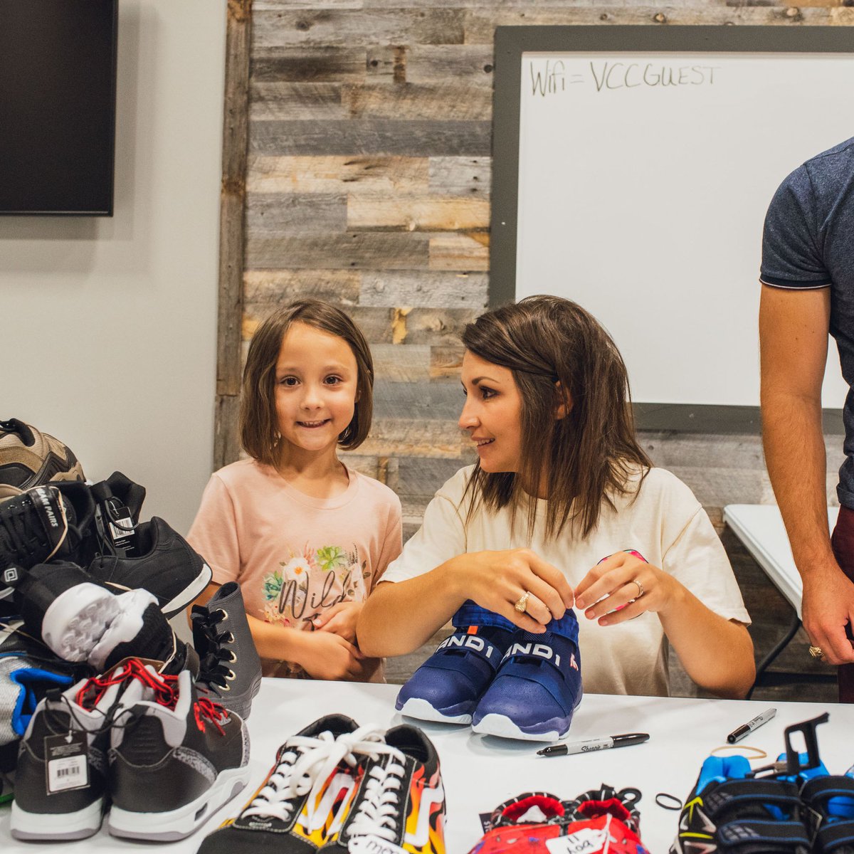 valleycreek's tweet photo. Our Summer Shoe Drive ends THIS WEEKEND! 👟 We are collecting NEW athleticwear shoes for school-age children (Kindergarten through 12th grade)
https://t.co/qpMuGFQOjZ #VCCSummer #VCCNextStepsCenter #ShoeDrive https://t.co/fNMD92EjFs
