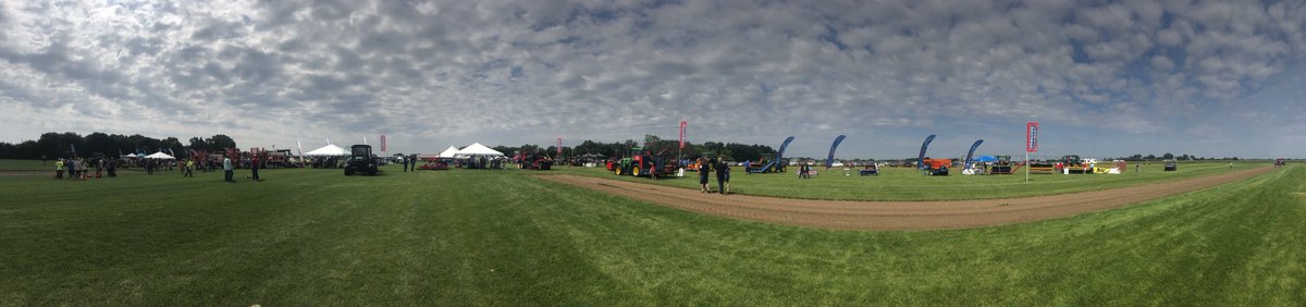 TPITurfTalk's tweet photo. #TPISummer19 is in full swing in Minnesota! Thanks for the sponsors and attendees for coming out on a beautiful day! https://t.co/81lVyibbxz