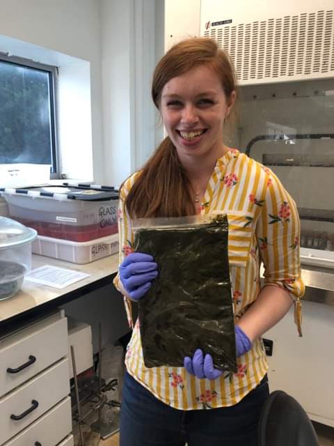 EmilyCooledge's tweet photo. @RiddellHR @BUEnvironment @Dave_Chadwick_ @bangorsoil We hit a new level today with the poo pancake. #WeAreProfessionals #QueenPoo https://t.co/jaEQZlcAHe