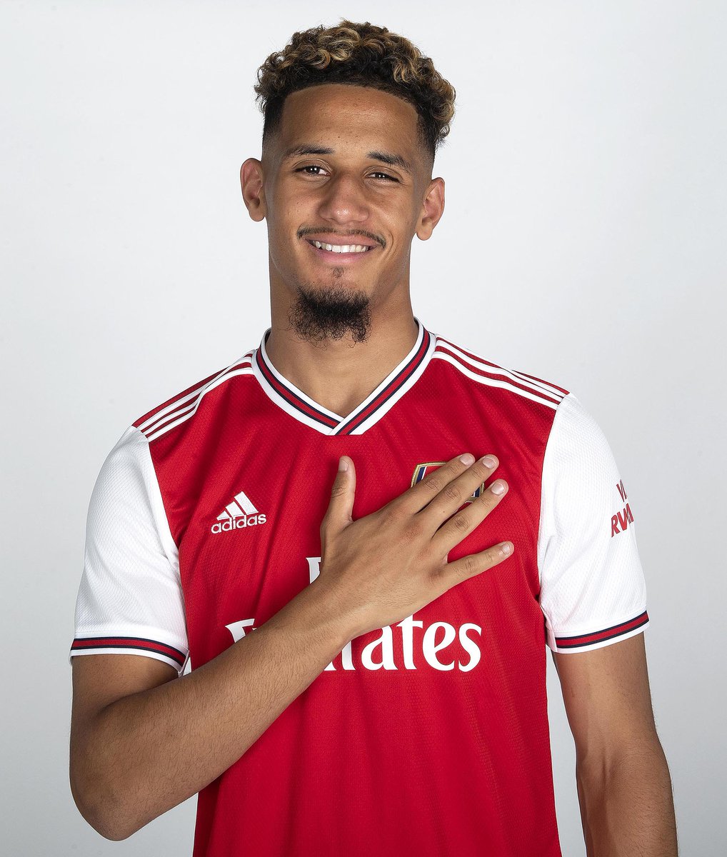 Stuart_PhotoAFC's tweet photo. And another one I missed. Welcome to Arsenal William Saliba #afc #arsenal Pic by Al Walter https://t.co/6W3eEJ97Q6