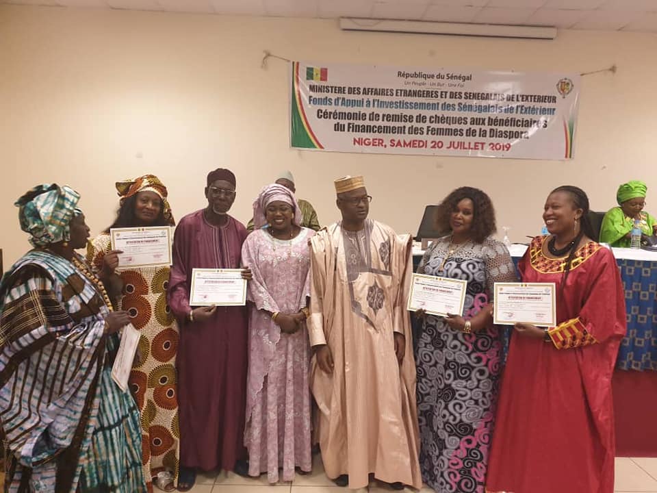 accompagons_ms's tweet photo. 🇸🇳 LE FAISE AU NIGER POUR DES FINANCEMENTS
DANS LE CADRE DU FINANCEMENT DES FEMMES DE LA DIASPORA (FFD), UNE LIGNE DE CRÉDIT CONSACRÉE EXCLUSIVEMENT AUX FEMMES DE LA DIASPORA PORTEUSES DE PROJETS.
#FAISE #PSE #MAESE #SECSE #KEBETU #TEAM221 @sonasamb https://t.co/KYA75yuVZa