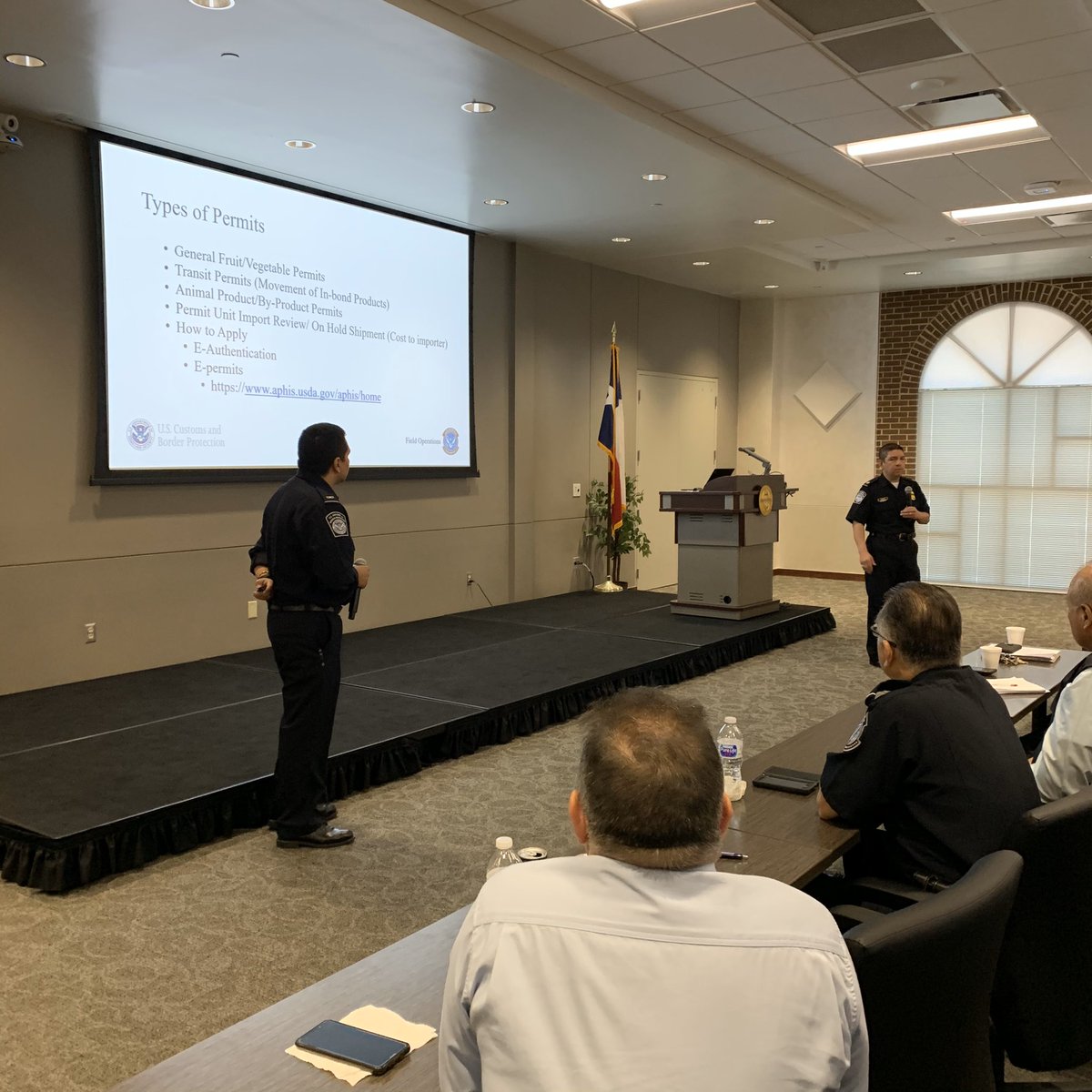 lluscba's tweet photo. International Agriculture Import/Export Regulations by CBP, USDA, SAT, Senasica at Laredo College https://t.co/oybVfkwmre